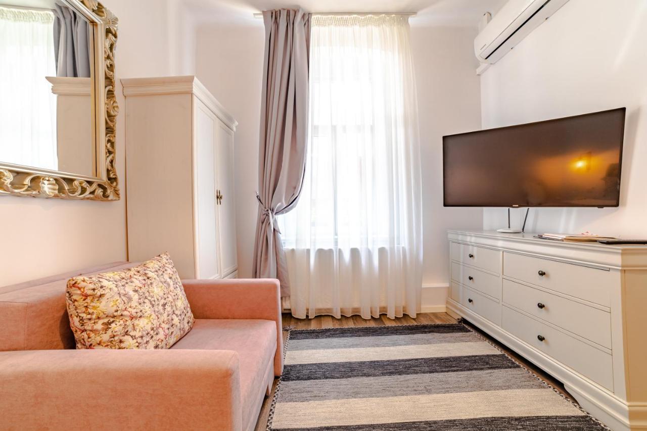 Albert Residence Braşov Esterno foto